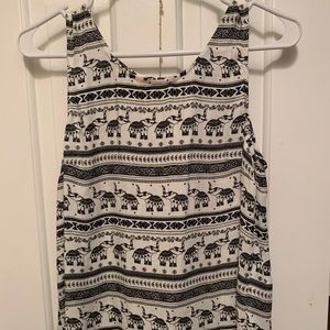 HM Coachella elephant tank - fits like size S-M